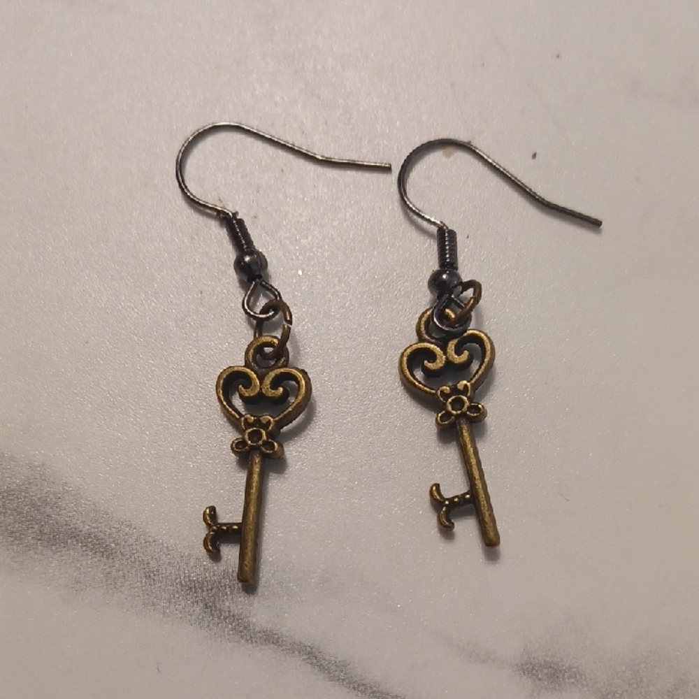 4/$60 New Bronze Key Pair of Earrings - Hand-Made (Assembled)